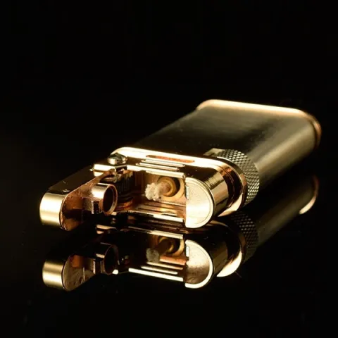 Chief CF218 бензиновая зажигалка