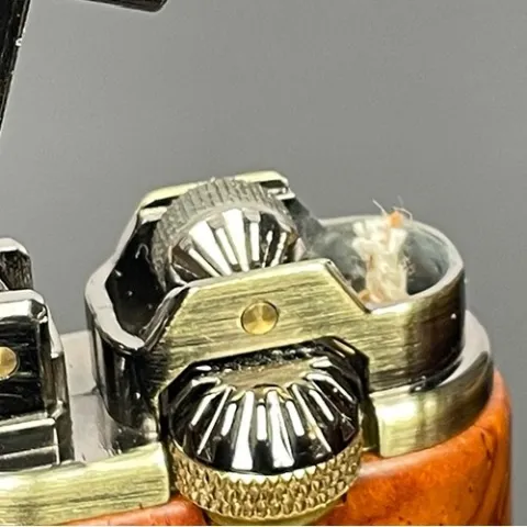 Chief CF227B бензиновая зажигалка Chief CF227B бензиновая зажигалка