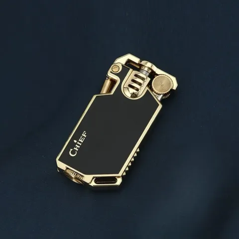Chief CF713 бензиновая зажигалка