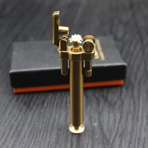 Rowenta R06 бензиновая зажигалка