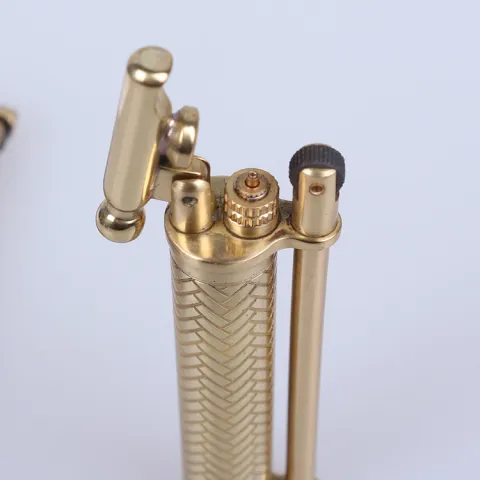 Jifeng JF025 кремниевая зажигалка Jifeng JF025 кремниевая зажигалка