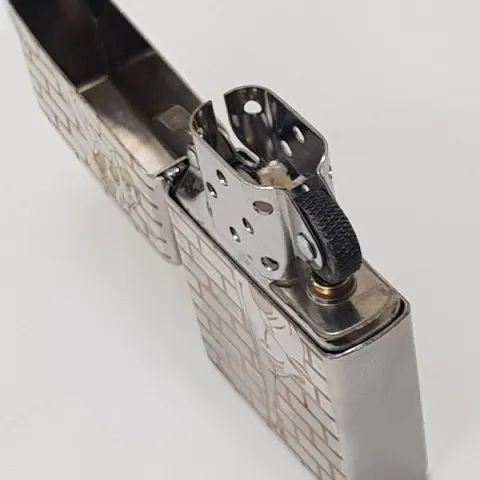 Chief CF1225 бензиновая зажигалка